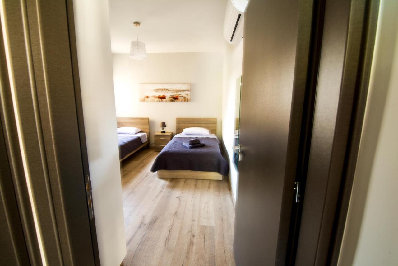 Galatex Sea Breeze Apartment Limassol Exterior photo